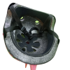 הקסדה מפבנים עם חורים ורצועת קשירה