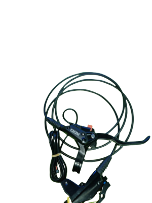 ברקס שמן שחור עם ידית ברקס שחורה והצינור שמן