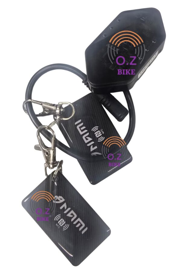⁦נעילה NFC לקורקינט נאמי NAMI עם 2 כרטיסים⁩ – תמונה ⁦2⁩